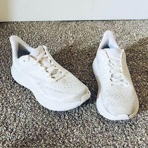 Hoka Clifton 9 Women’s